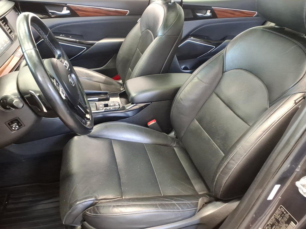 Used 2017 Kia Cadenza Technology FWD image 20