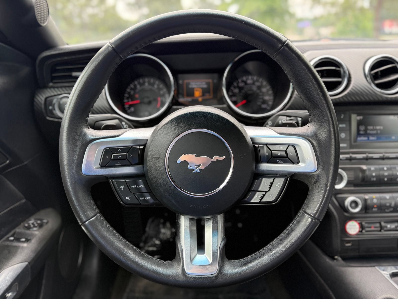 Used 2016 Ford Mustang Coupe w/ Equipment Group 051A RWD image 22