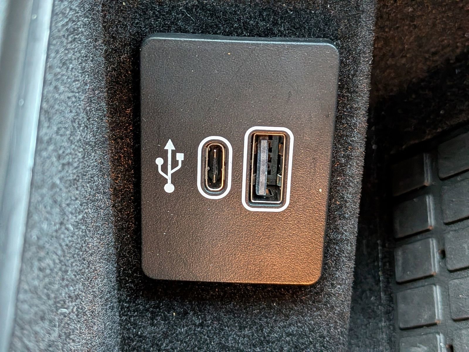 Used 2025 Lincoln Navigator Black Label image 29