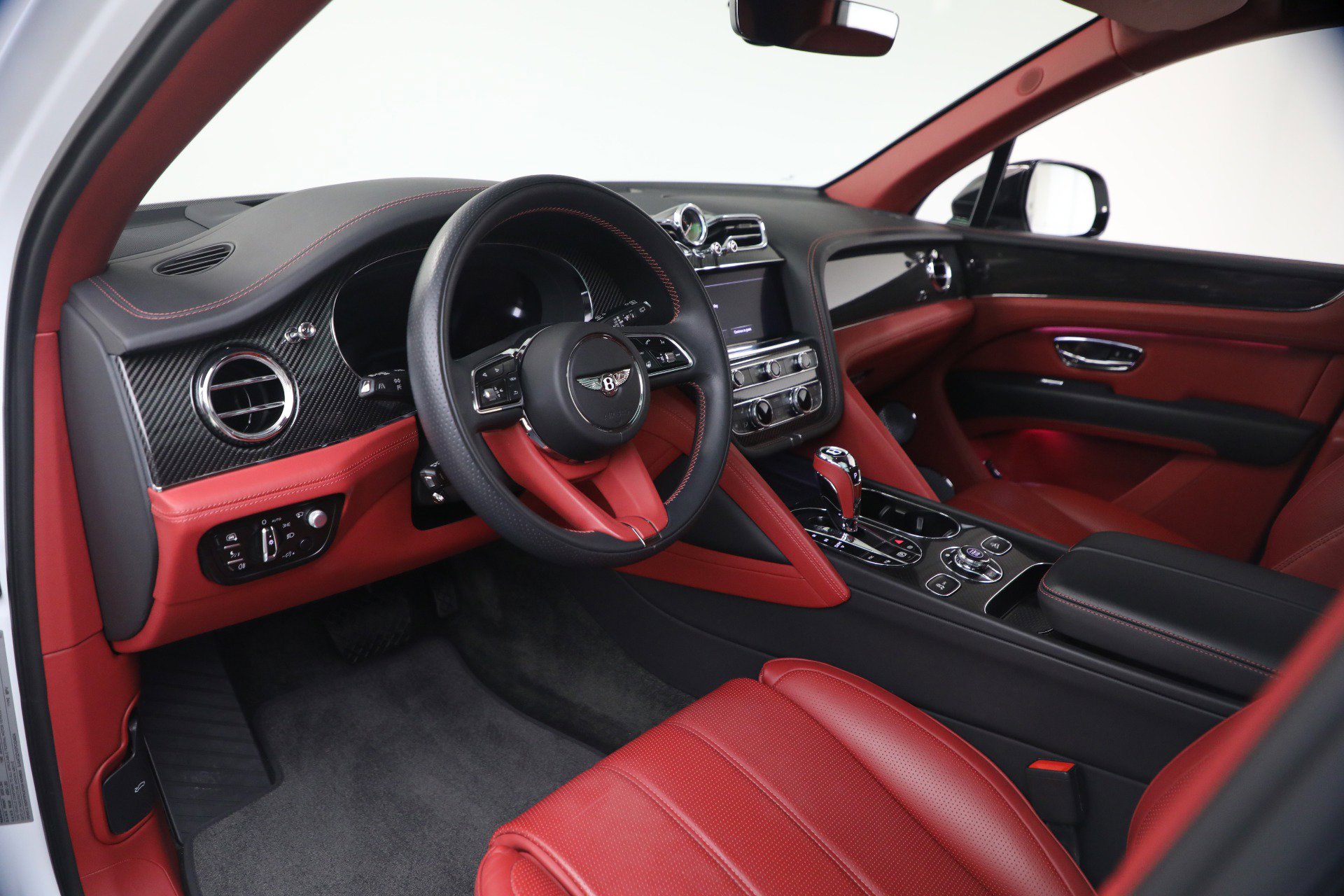 Used 2023 Bentley Bentayga AWD/4WD image 19