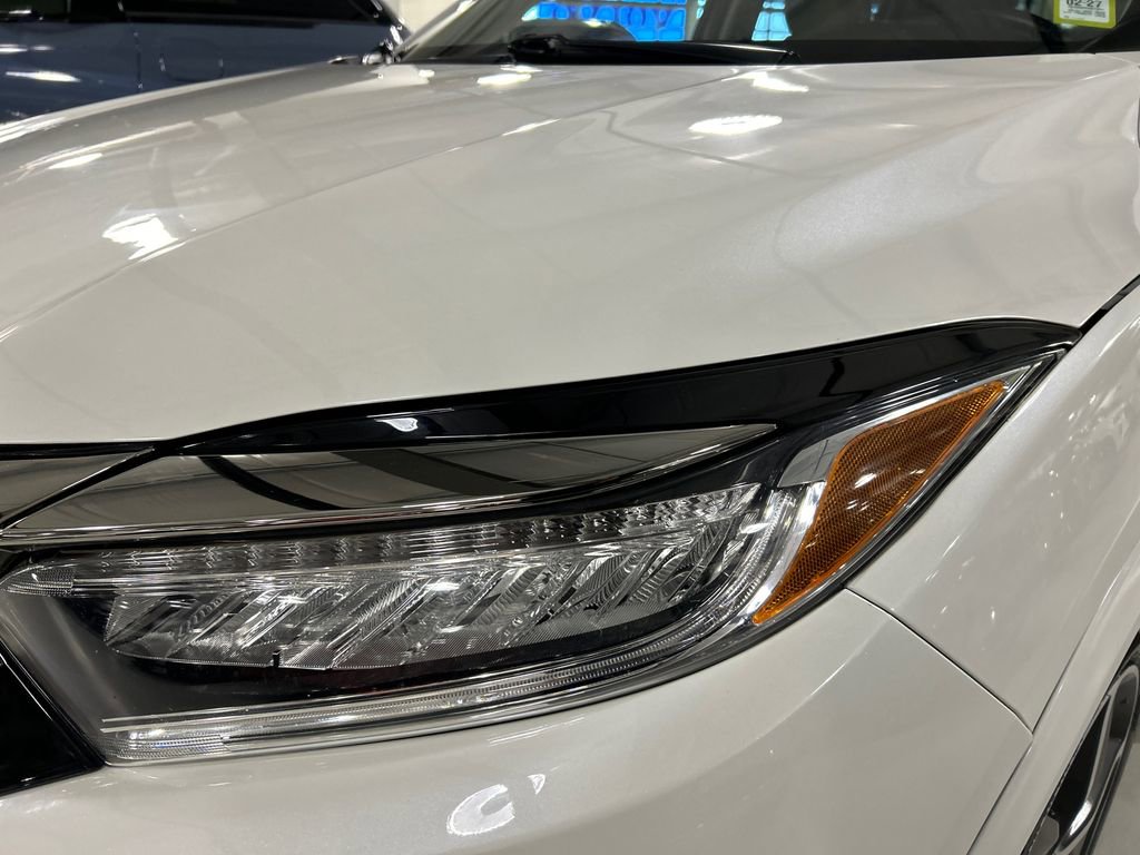 Used 2019 Honda HR-V Touring image 7