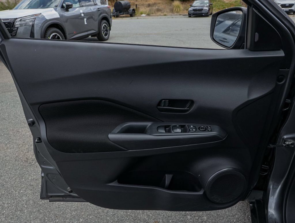 Used 2024 Nissan Kicks S FWD image 13
