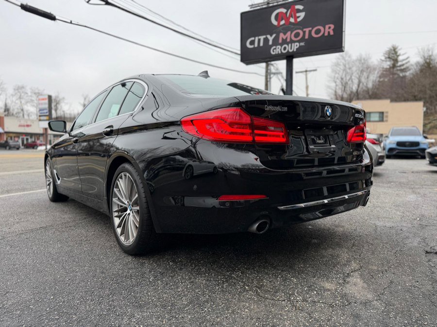 Used 2018 BMW 530e RWD image 11