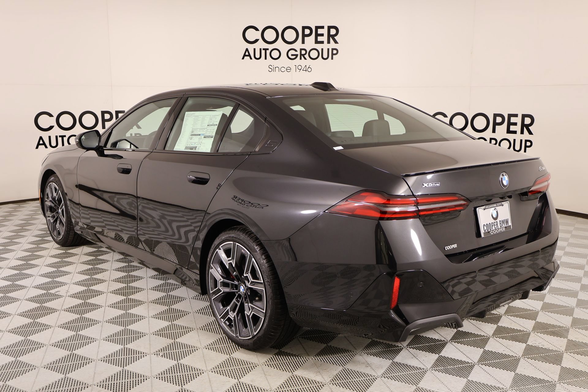 New 2026 BMW 530i xDrive w/ M Sport Package AWD/4WD image 23