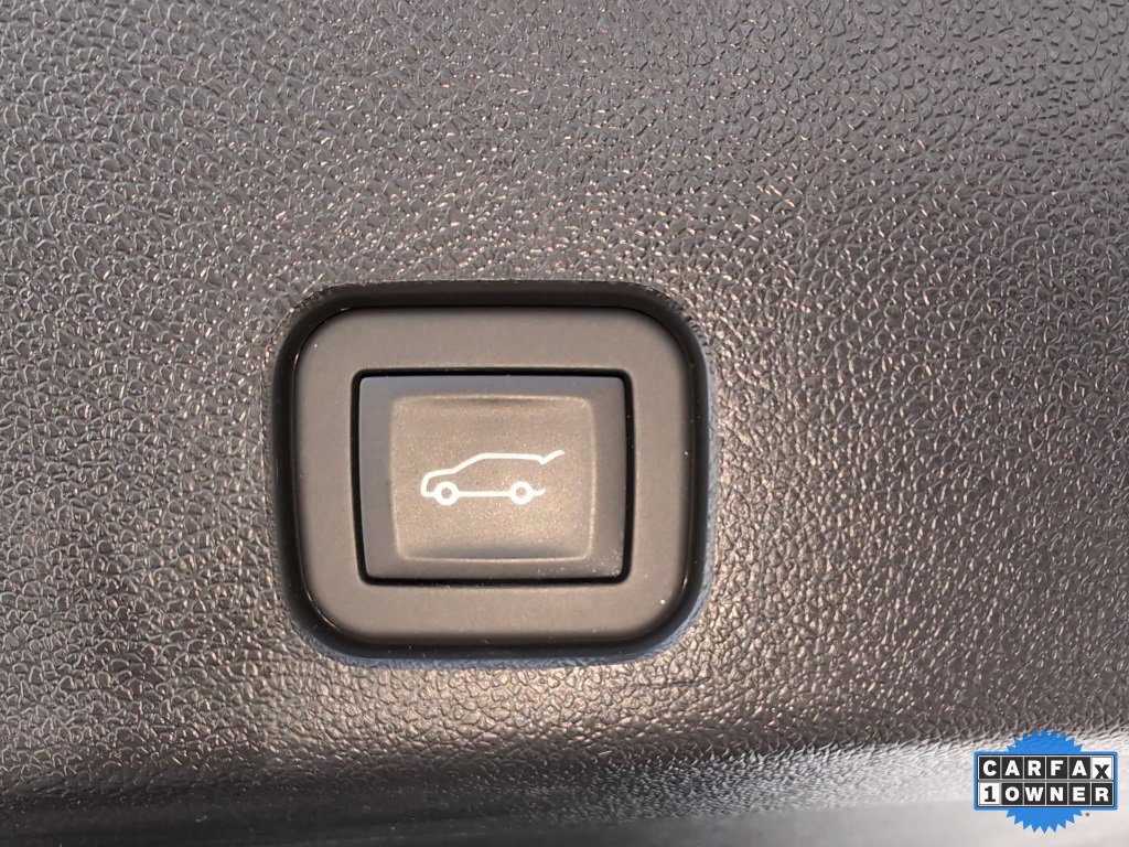 Used 2025 Buick Enclave Preferred image 13