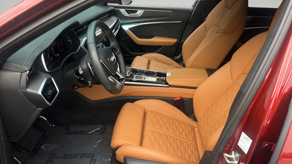 Used 2025 Audi RS 6 performance AWD/4WD image 5
