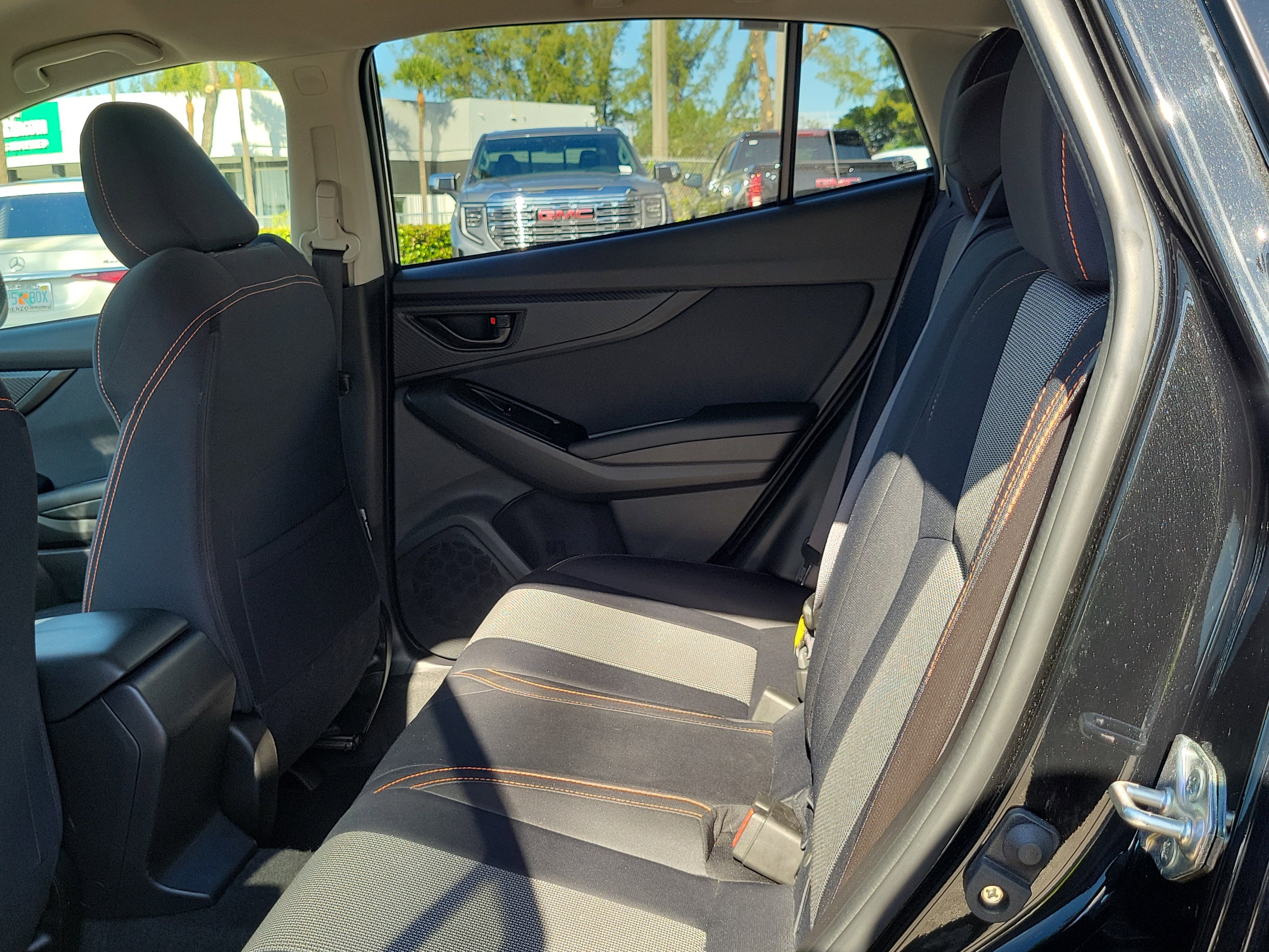 Used 2023 Subaru Crosstrek 2.0i Premium image 12