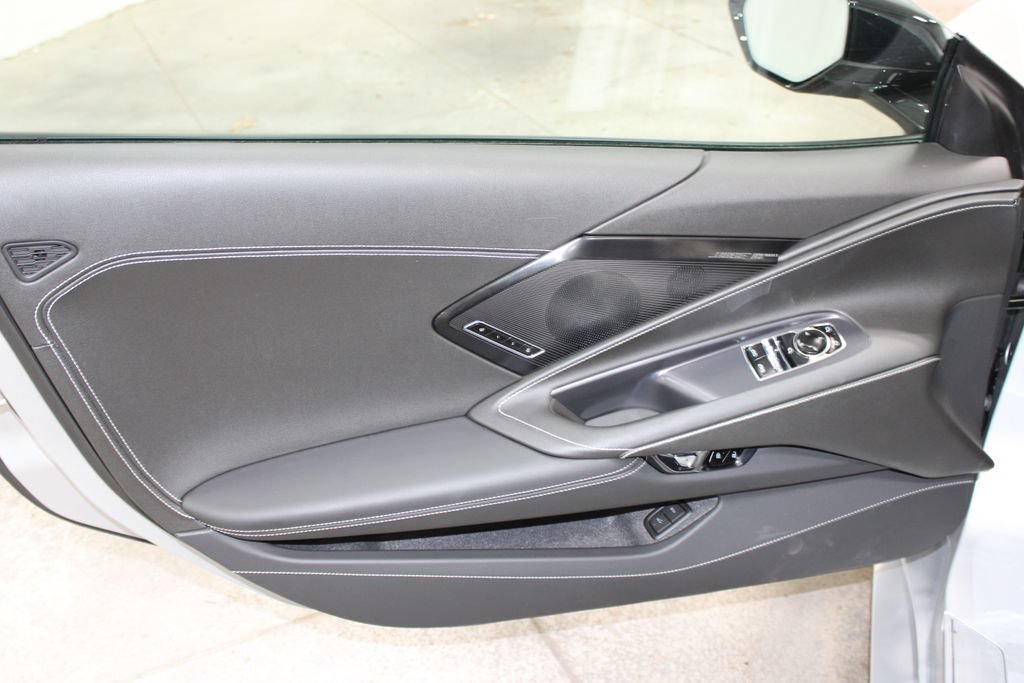 New 2026 Chevrolet Corvette Stingray Preferred Cpe w/ Z51 Performance Package RWD image 22