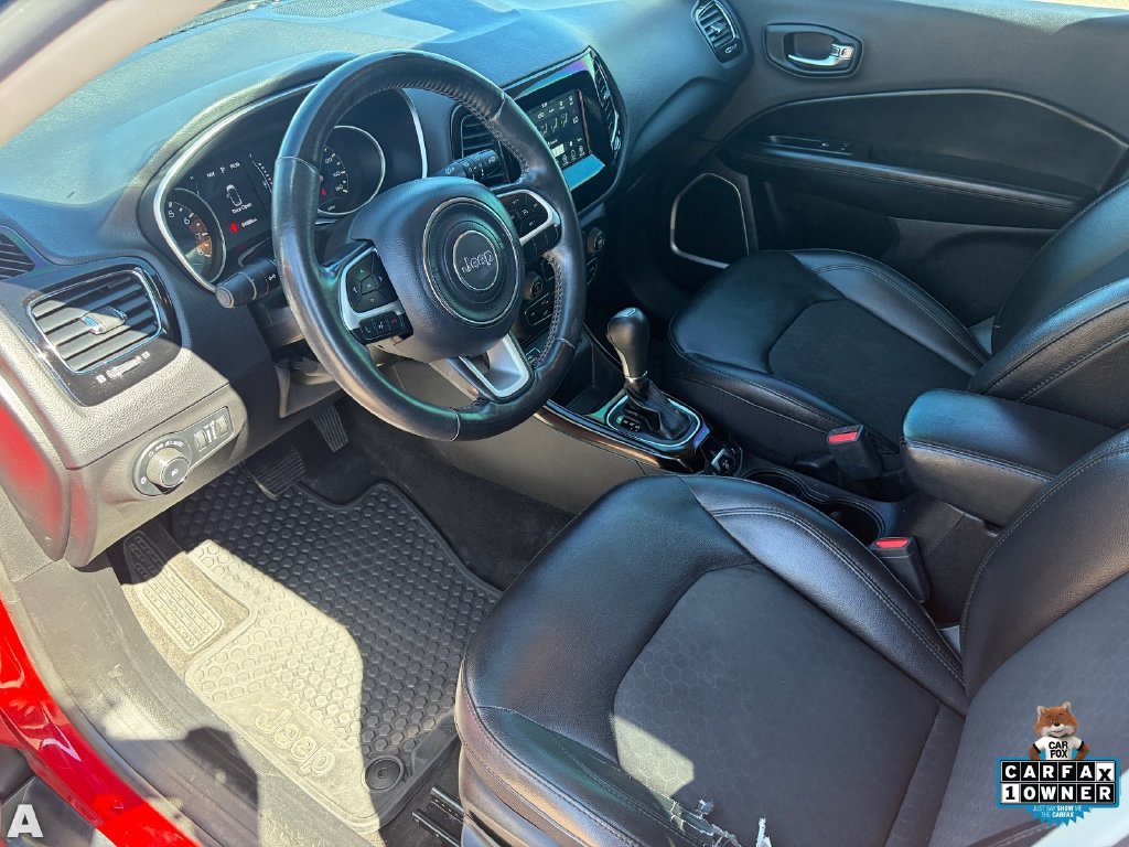 Used 2019 Jeep Compass Latitude FWD image 14