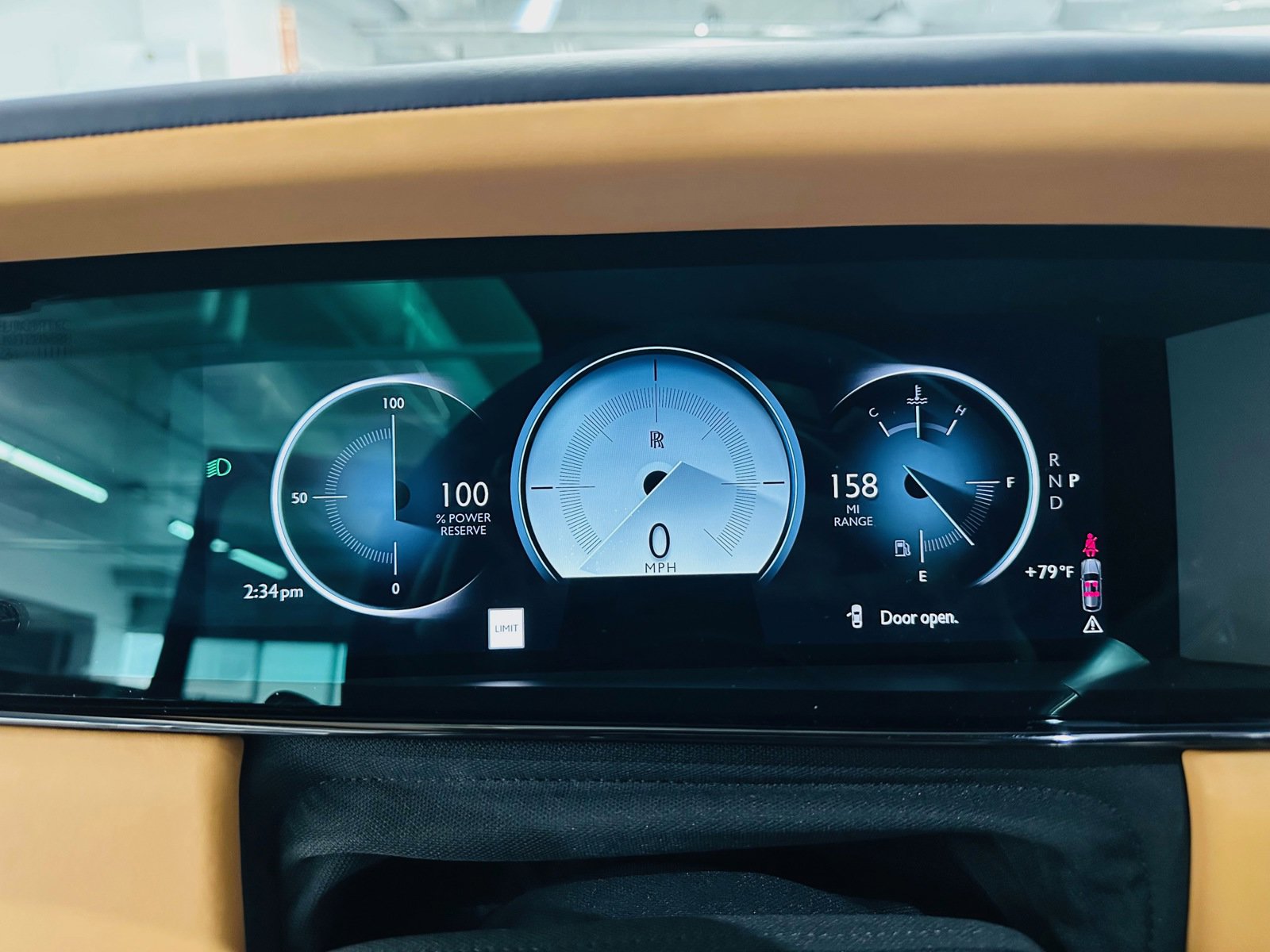 Certified 2025 Rolls-Royce Cullinan AWD/4WD image 16