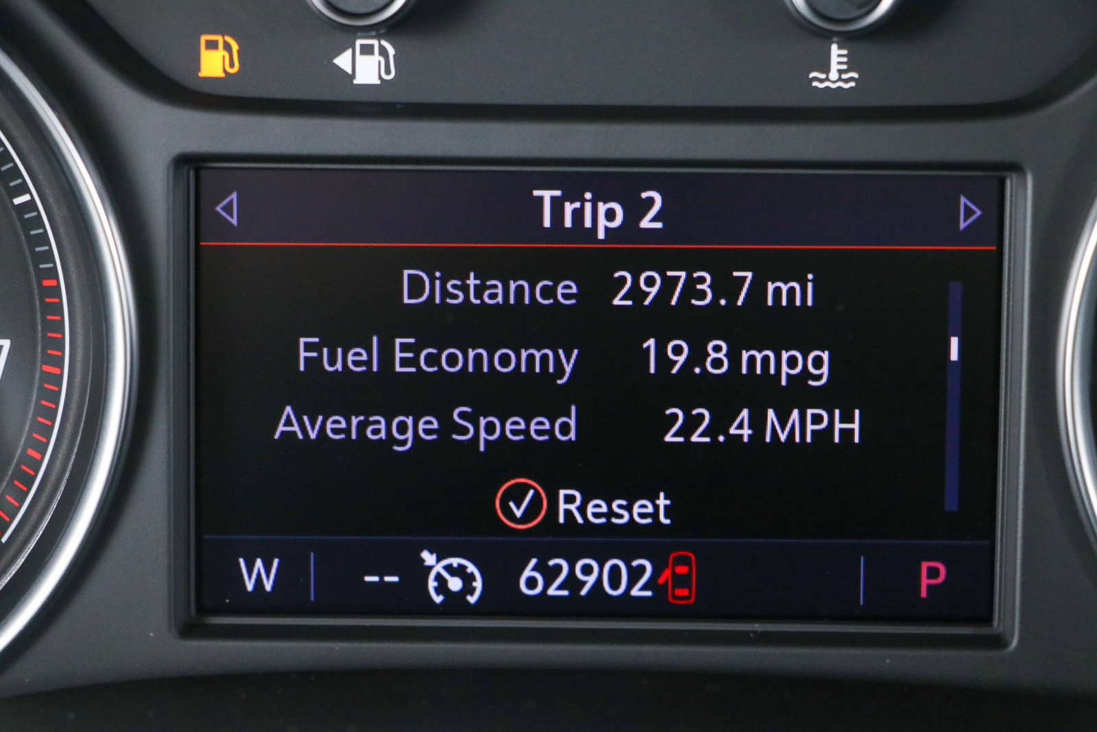 Used 2020 Buick Enclave Premium w/ Sun and Sites Package FWD image 16