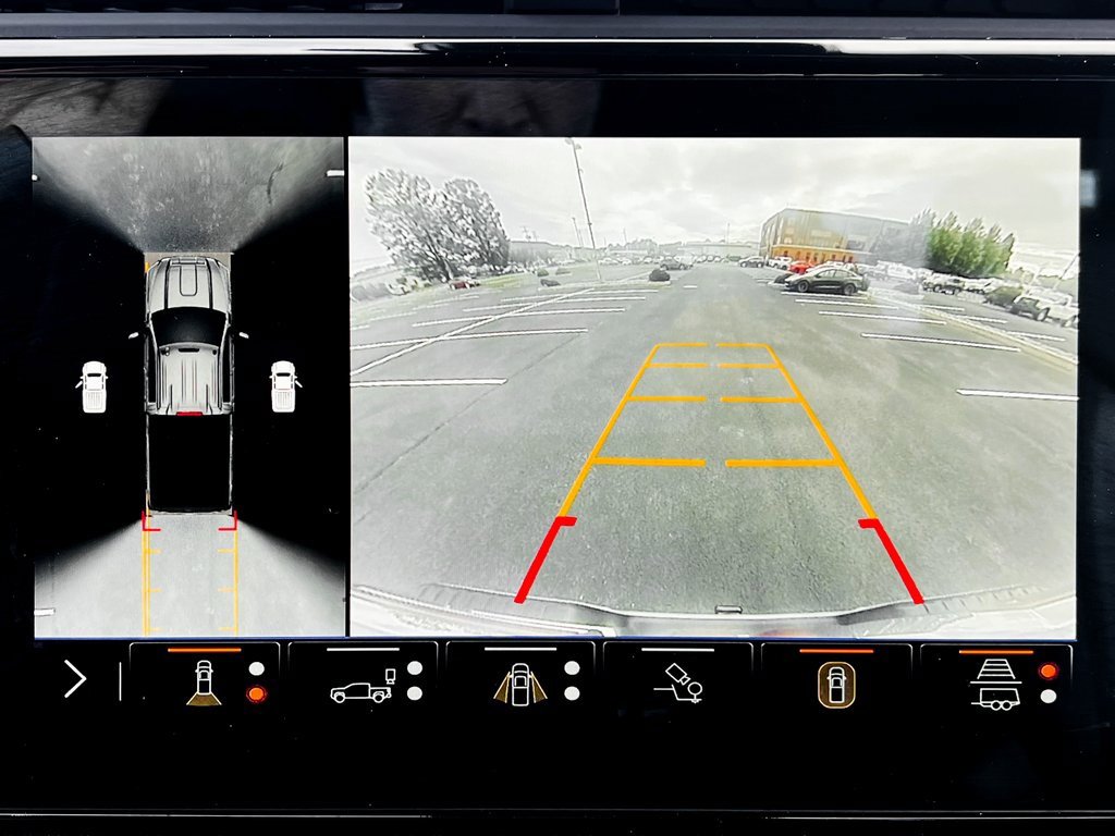 Used 2025 GMC Sierra 2500 AT4 image 6