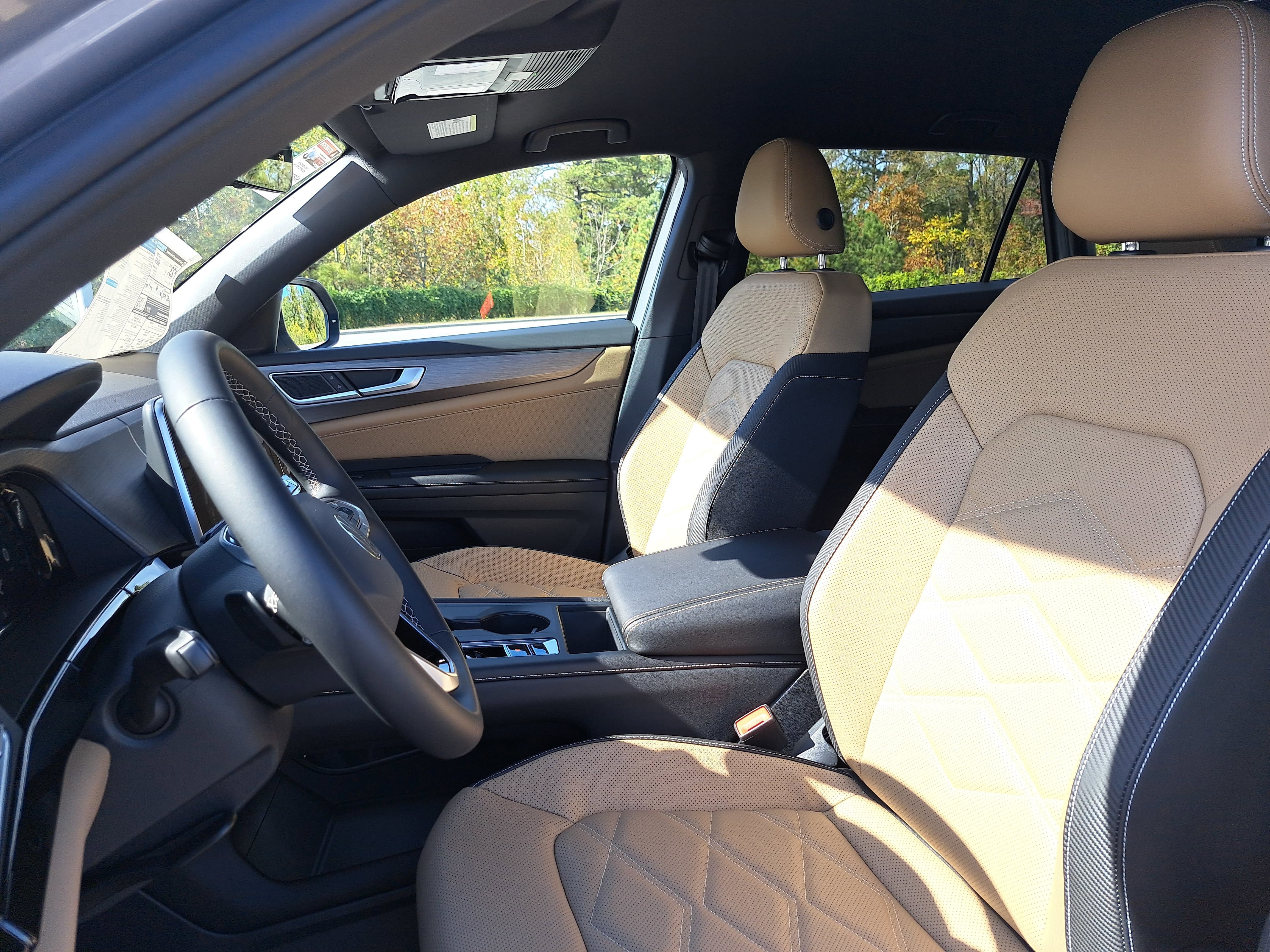 New 2026 Volkswagen Atlas Cross Sport SE FWD image 14