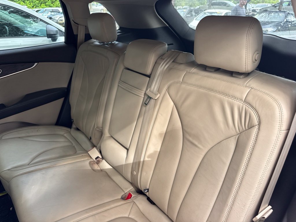 Used 2017 Lincoln MKX Select AWD/4WD image 11