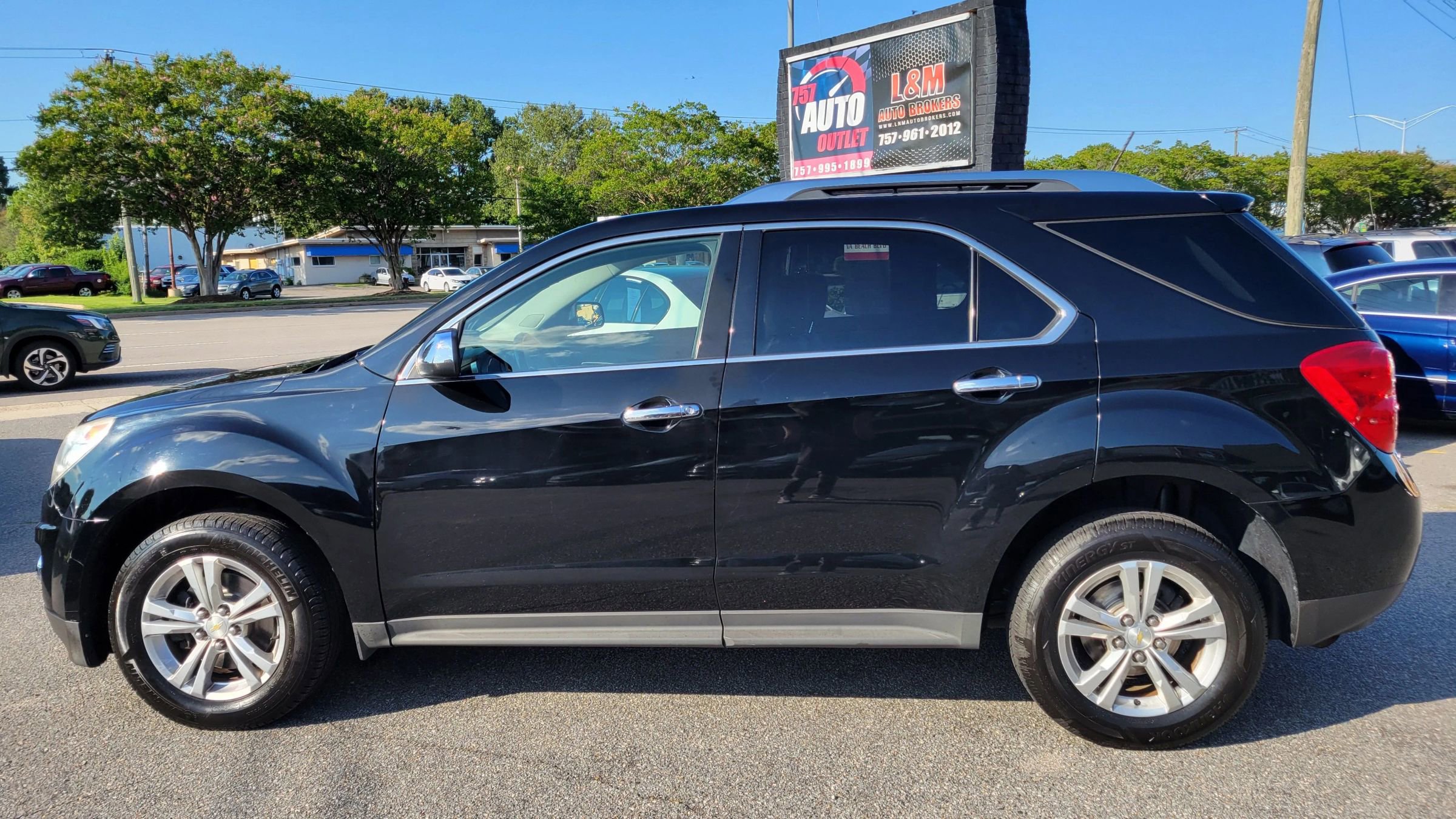Used 2013 Chevrolet Equinox LTZ image 2