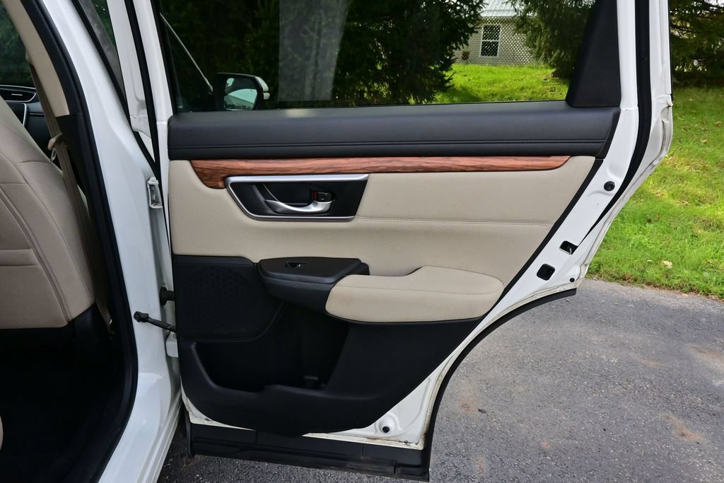 Used 2018 Honda CR-V EX image 19