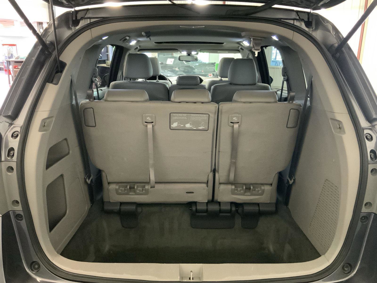 Used 2016 Honda Odyssey EX-L image 42