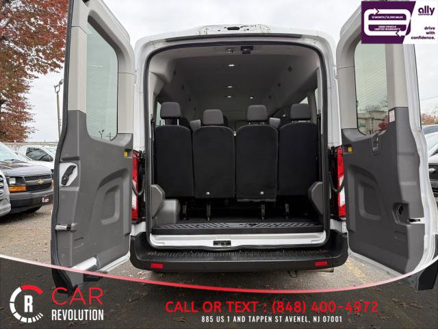 Used 2023 Ford Transit 350 XLT image 6
