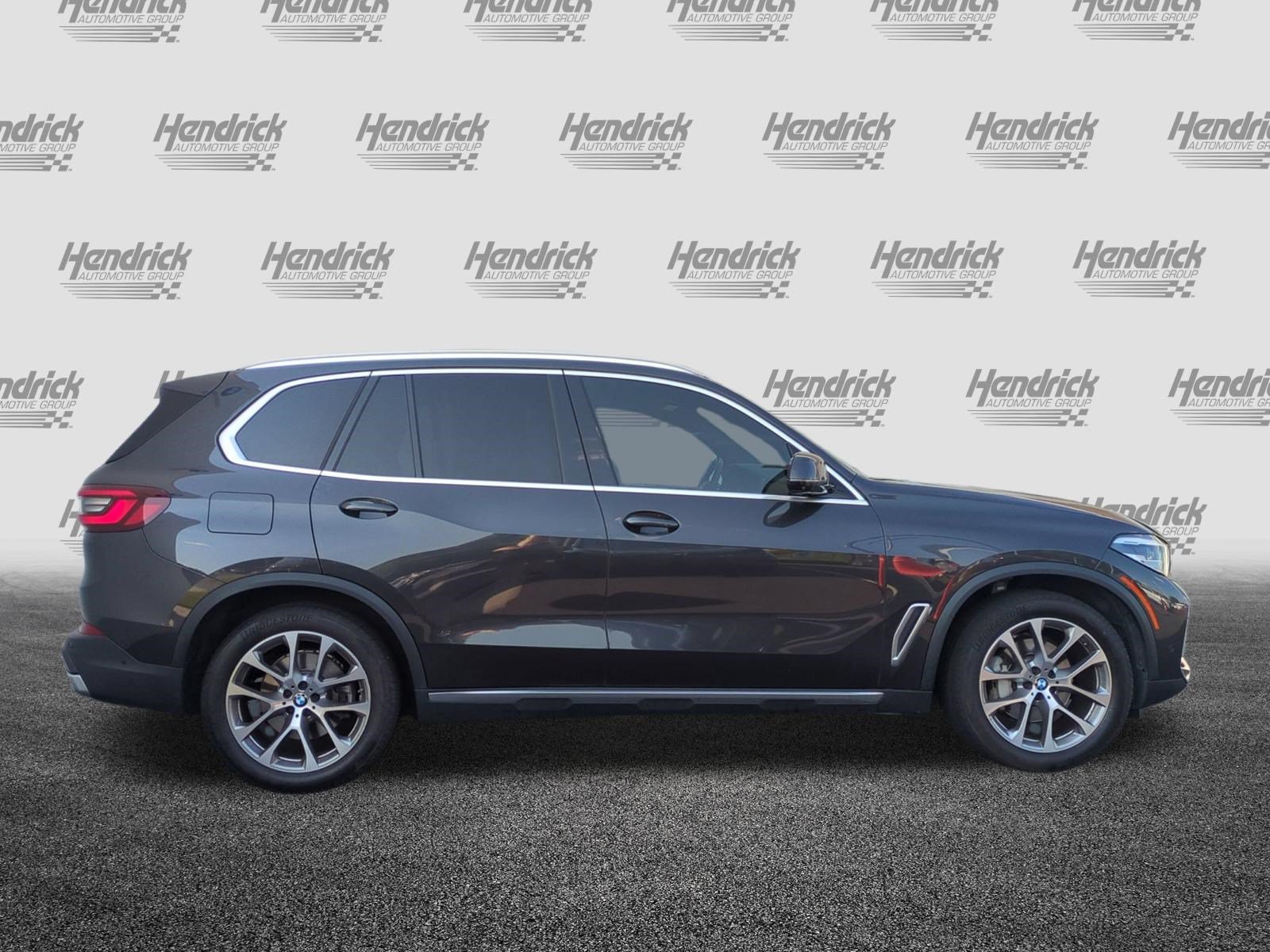 Used 2021 BMW X5 xDrive40i w/ Premium Package AWD/4WD image 11