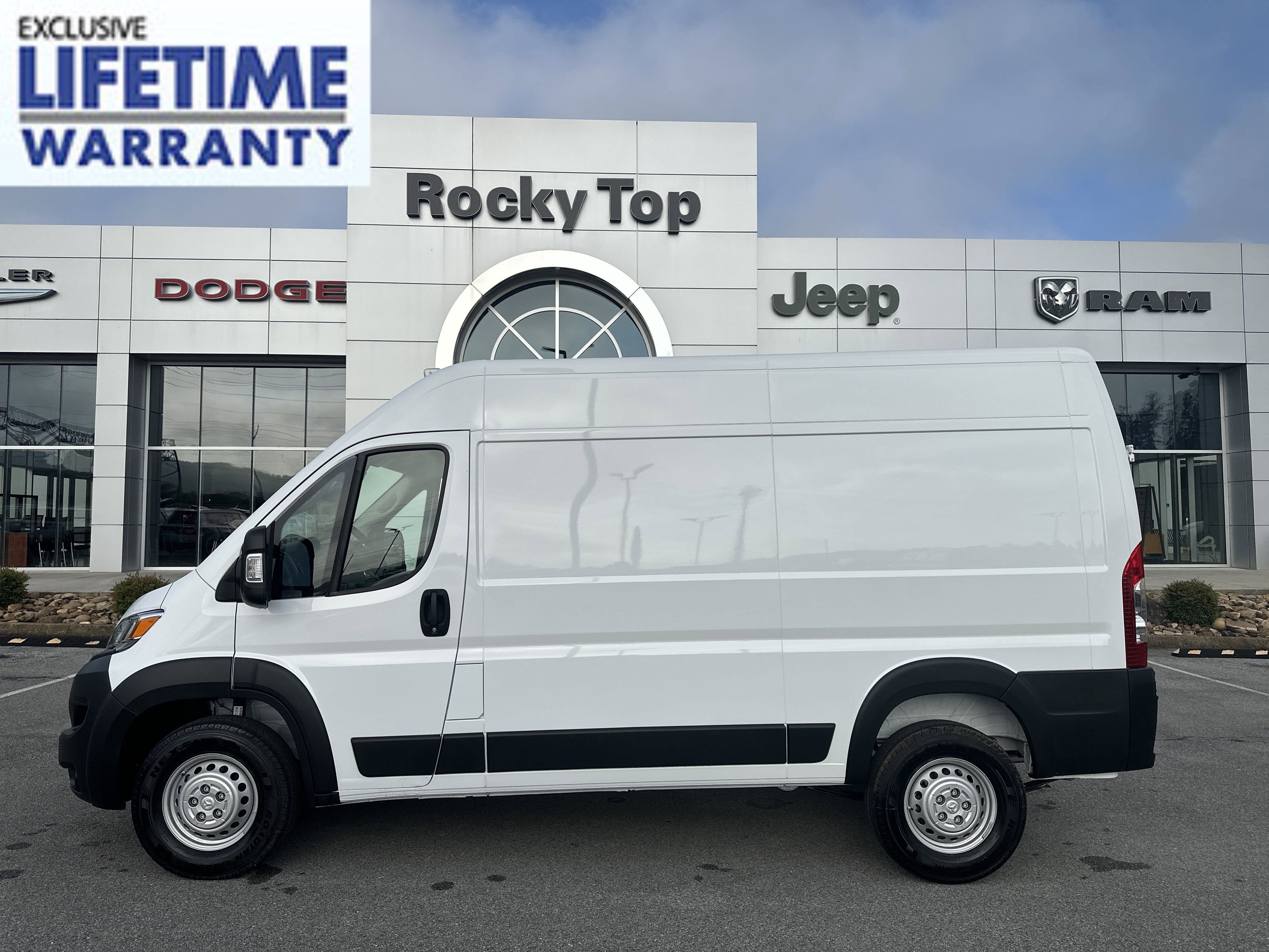 New 2025 RAM ProMaster 1500 w/ Convenience Group