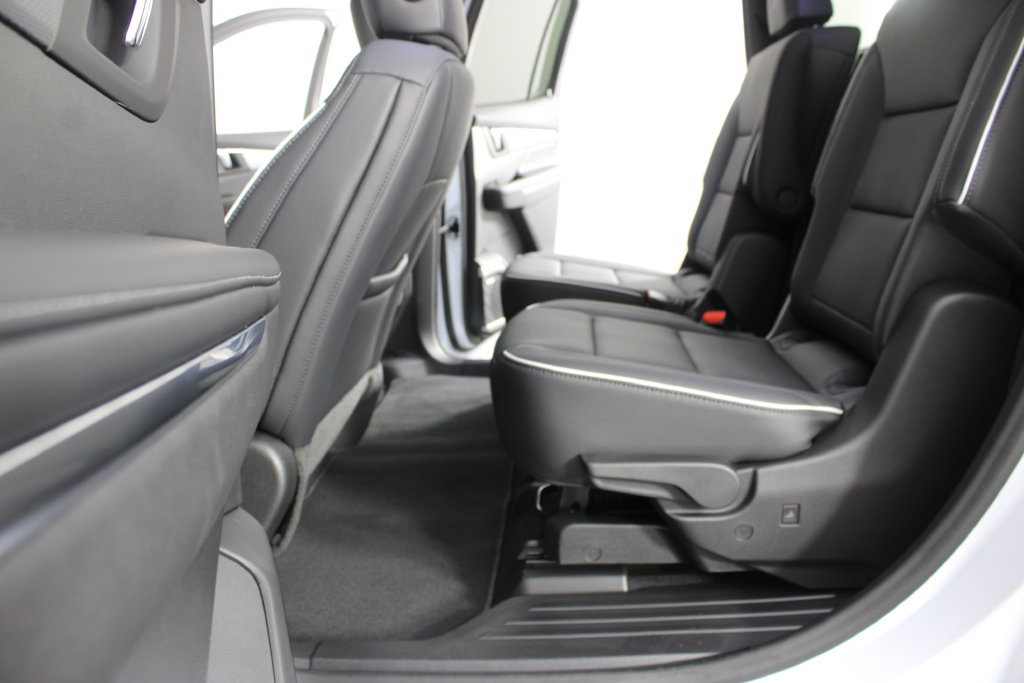 New 2027 Buick Enclave Sport Touring w/ Power Package FWD image 21