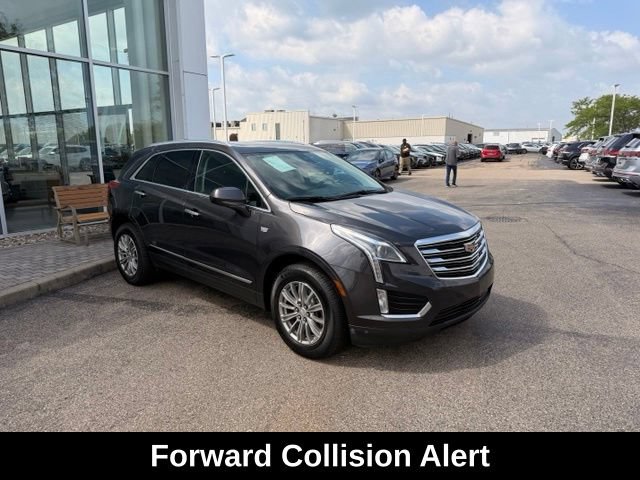 Used 2017 Cadillac XT5 Luxury w/ Driver Awareness Package AWD/4WD image 14