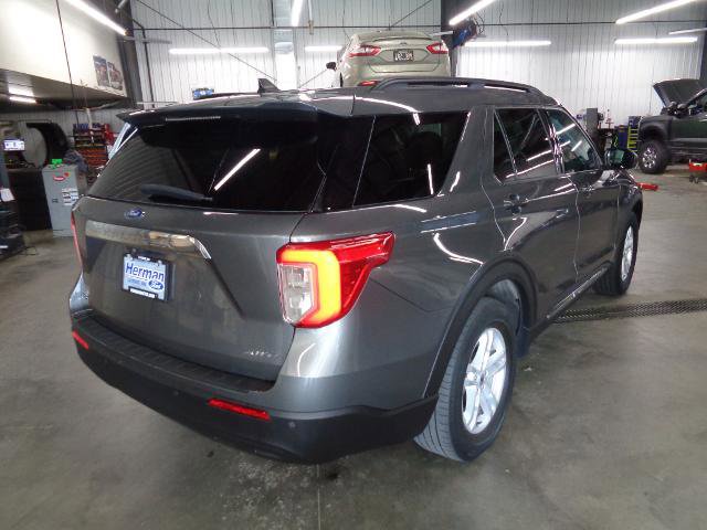 Certified 2023 Ford Explorer XLT AWD/4WD image 3