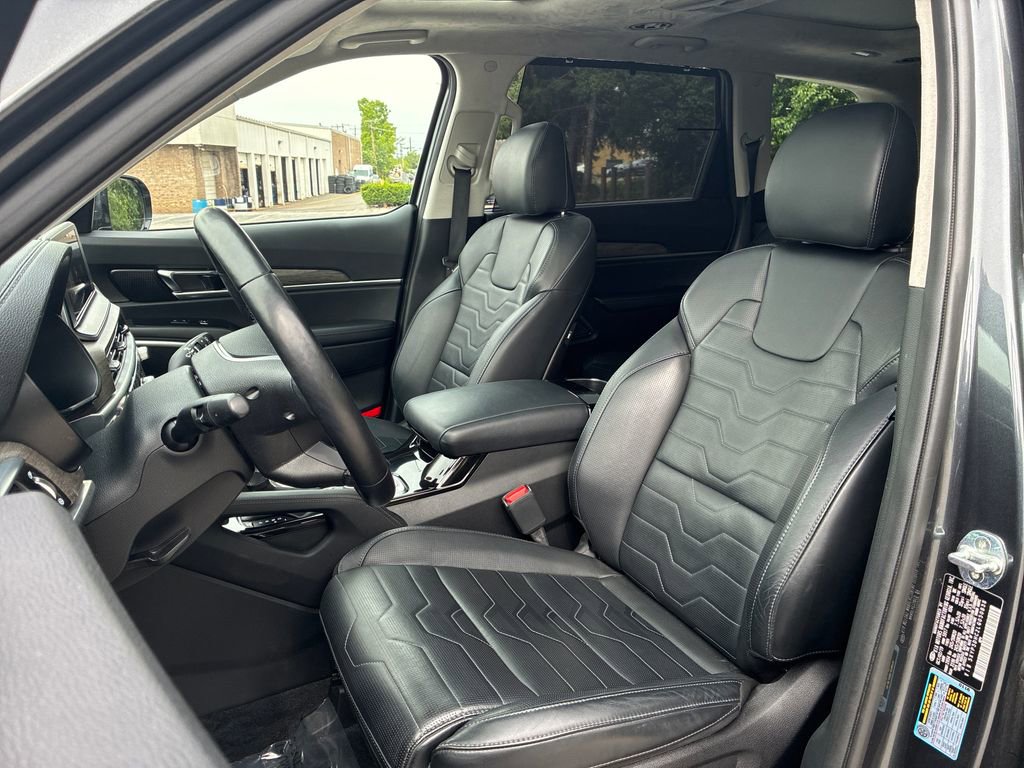 Used 2020 Kia Telluride SX w/ SX Prestige Package AWD/4WD image 11