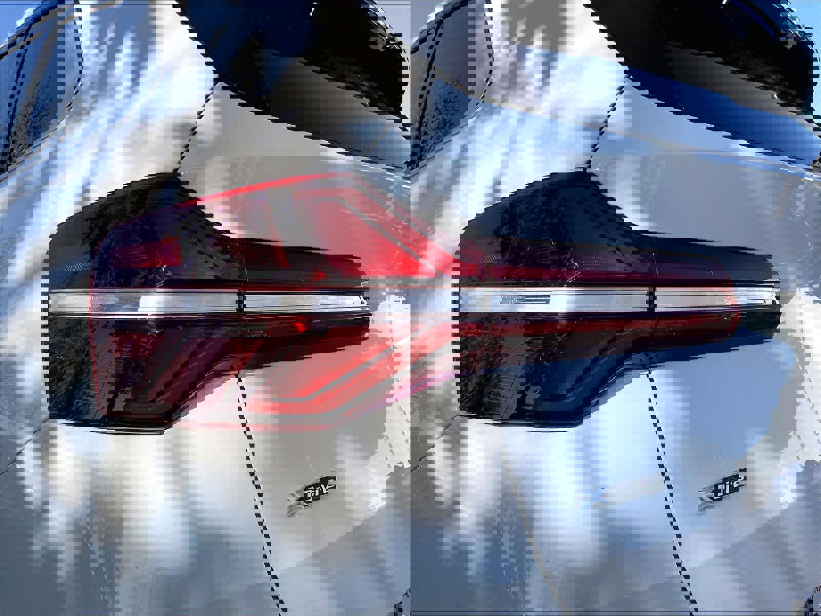 Certified 2025 BMW X3 xDrive30i w/ Convenience Package image 29