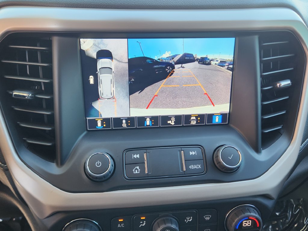 Used 2023 GMC Acadia Denali w/ Denali Technology Package AWD/4WD image 9