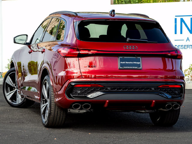 New 2026 Audi SQ5 Prestige AWD/4WD image 10