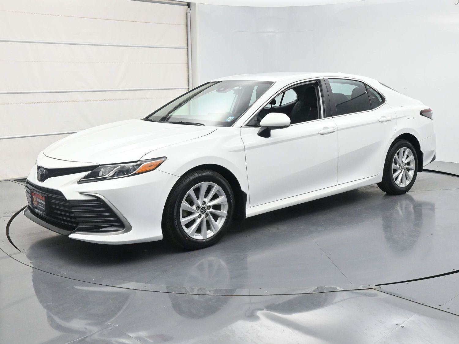Used 2023 Toyota Camry LE