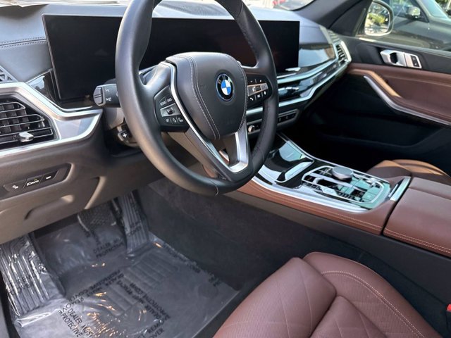 Certified 2025 BMW X5 xDrive50e w/ Climate Comfort Package AWD/4WD image 23