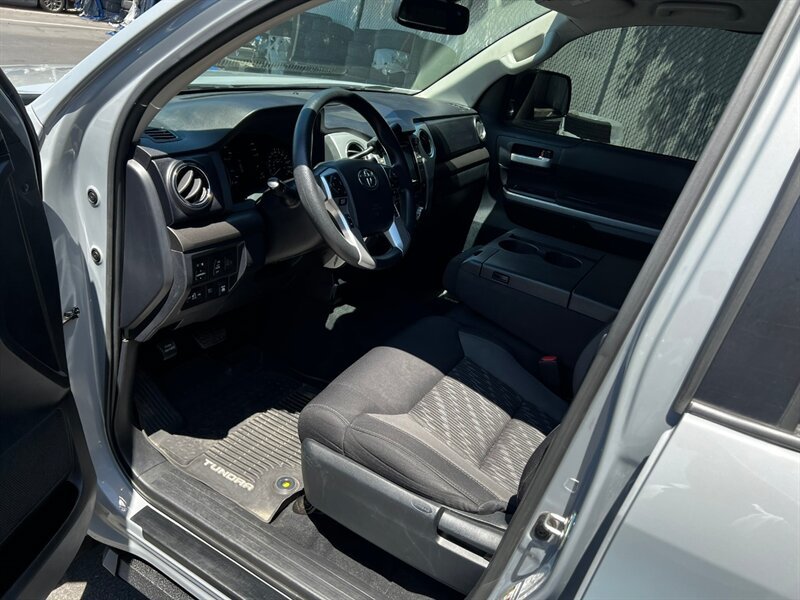 Used 2019 Toyota Tundra SR5 AWD/4WD image 16