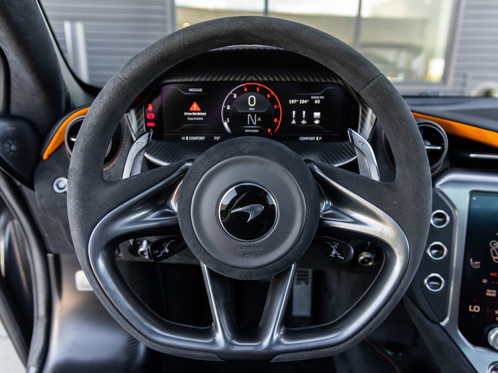 Used 2024 McLaren 750S Spider RWD image 30