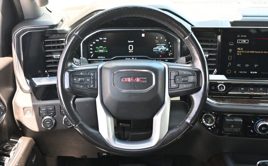 Used 2023 GMC Sierra 1500 Elevation w/ Elevation Premium Package AWD/4WD image 15
