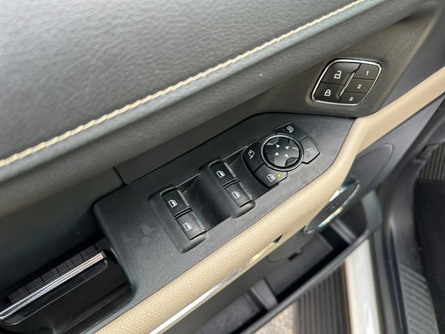 Used 2024 Ford Expedition Limited image 20