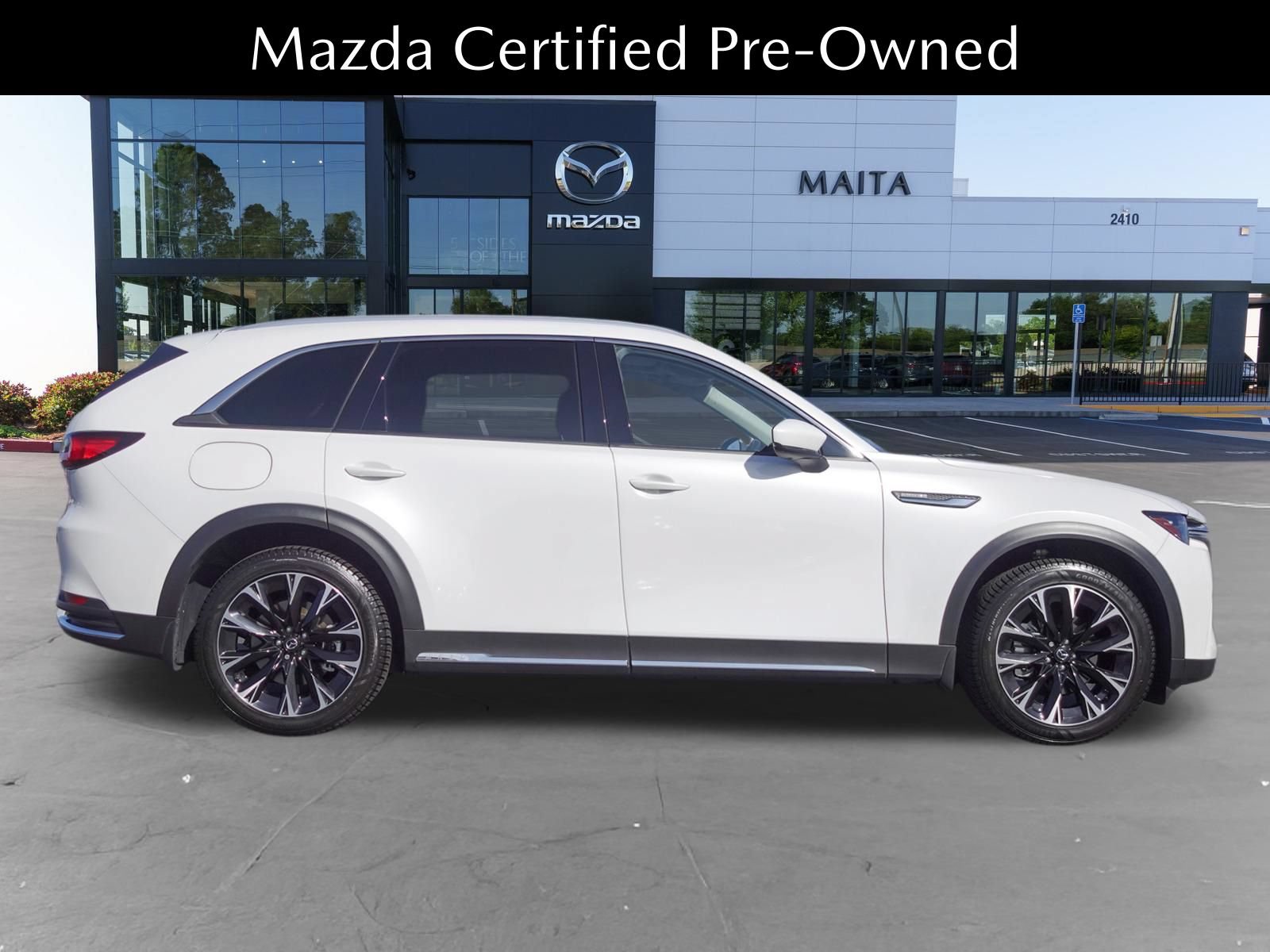 Certified 2024 MAZDA CX-90 Plug-In Hybrid w/ Premium Pkg AWD/4WD image 2