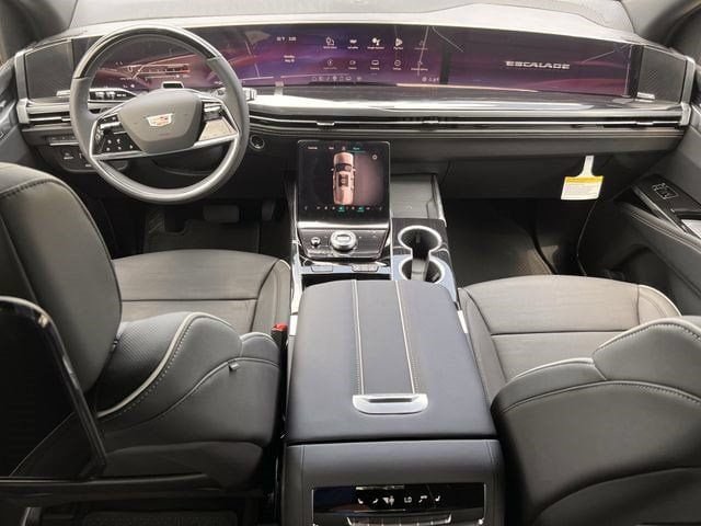 New 2026 Cadillac Escalade ESV Sport w/ Touring Package AWD/4WD image 9