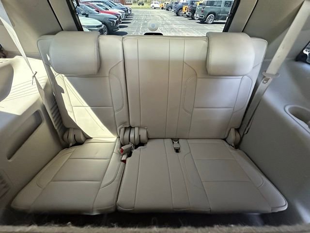 Used 2019 GMC Yukon Denali w/ Denali Ultimate Package image 8