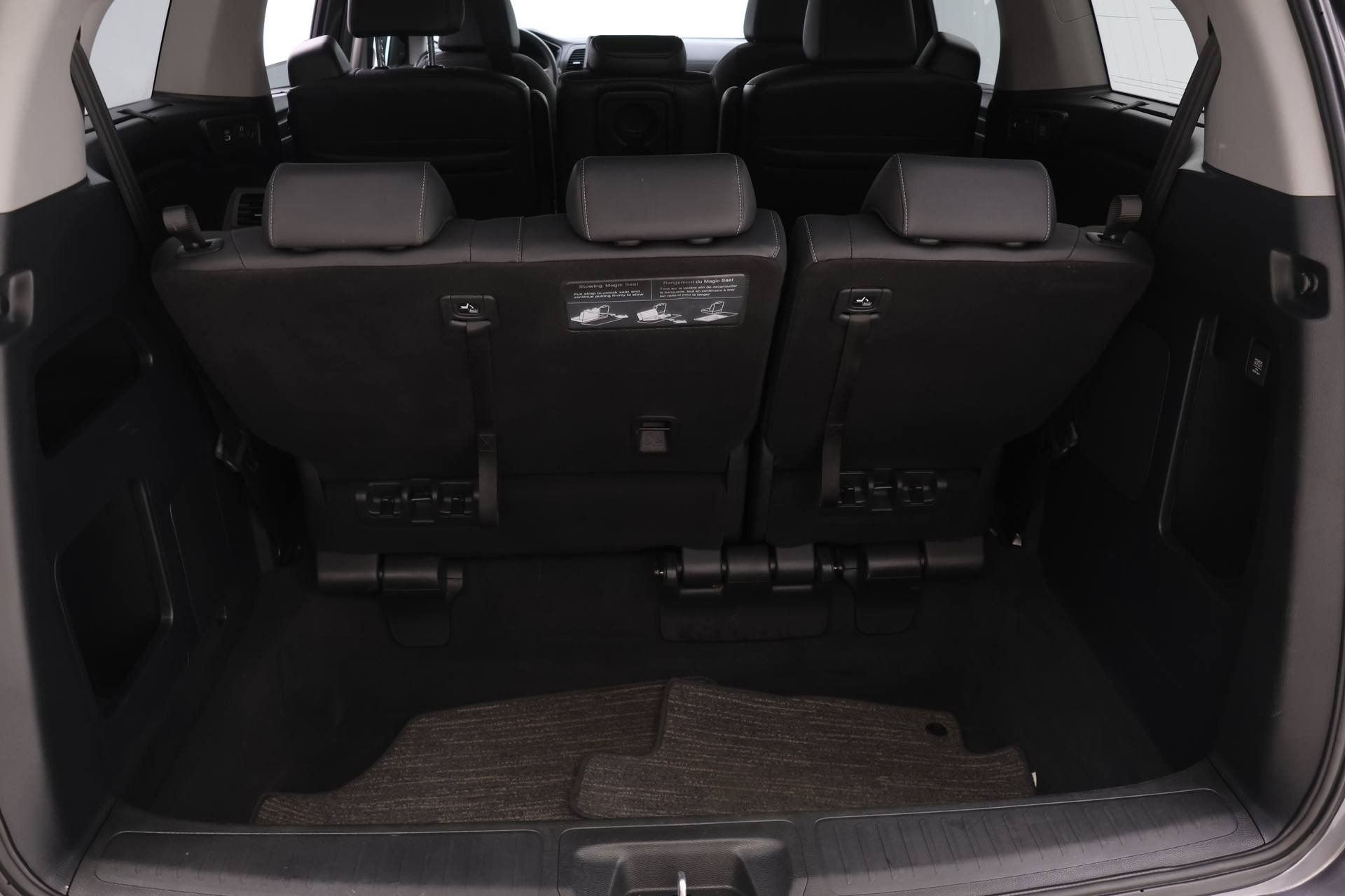 Used 2023 Honda Odyssey Touring image 15