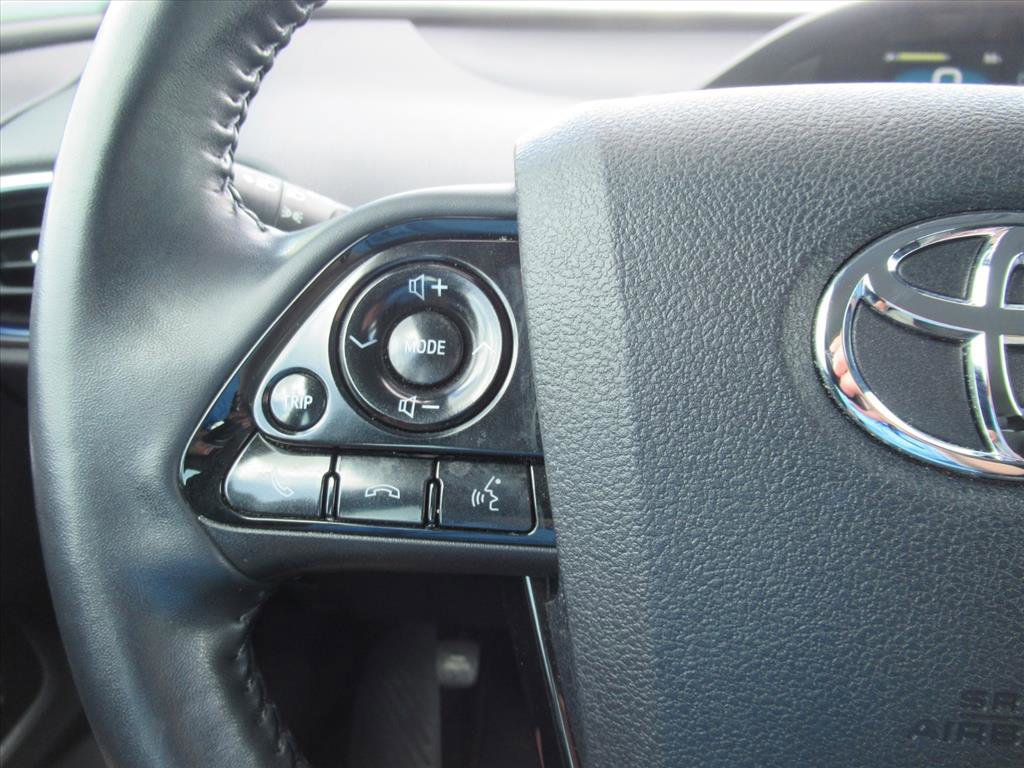 Used 2021 Toyota Prius Limited image 22