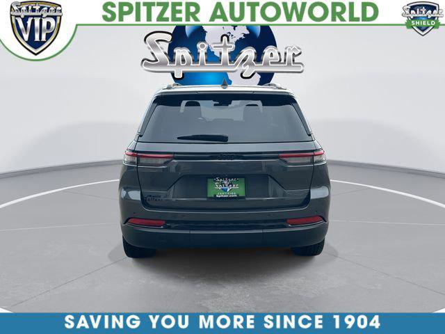 Certified 2023 Jeep Grand Cherokee Altitude image 8