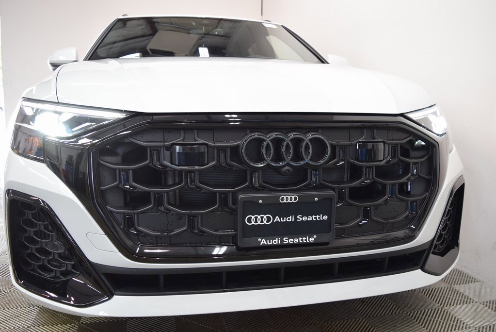 New 2025 Audi Q8 Premium Plus image 2