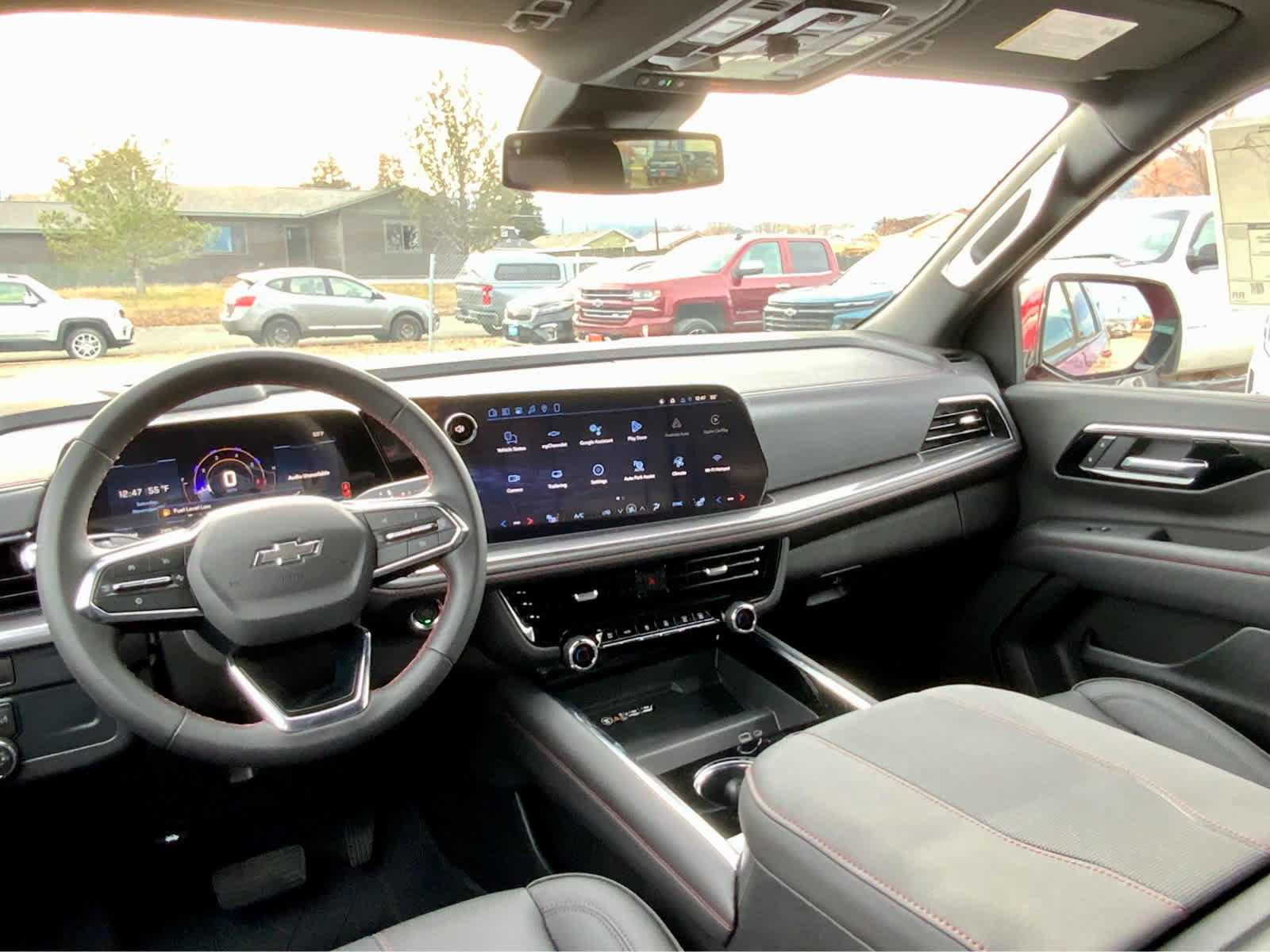 New 2026 Chevrolet Suburban RST image 37