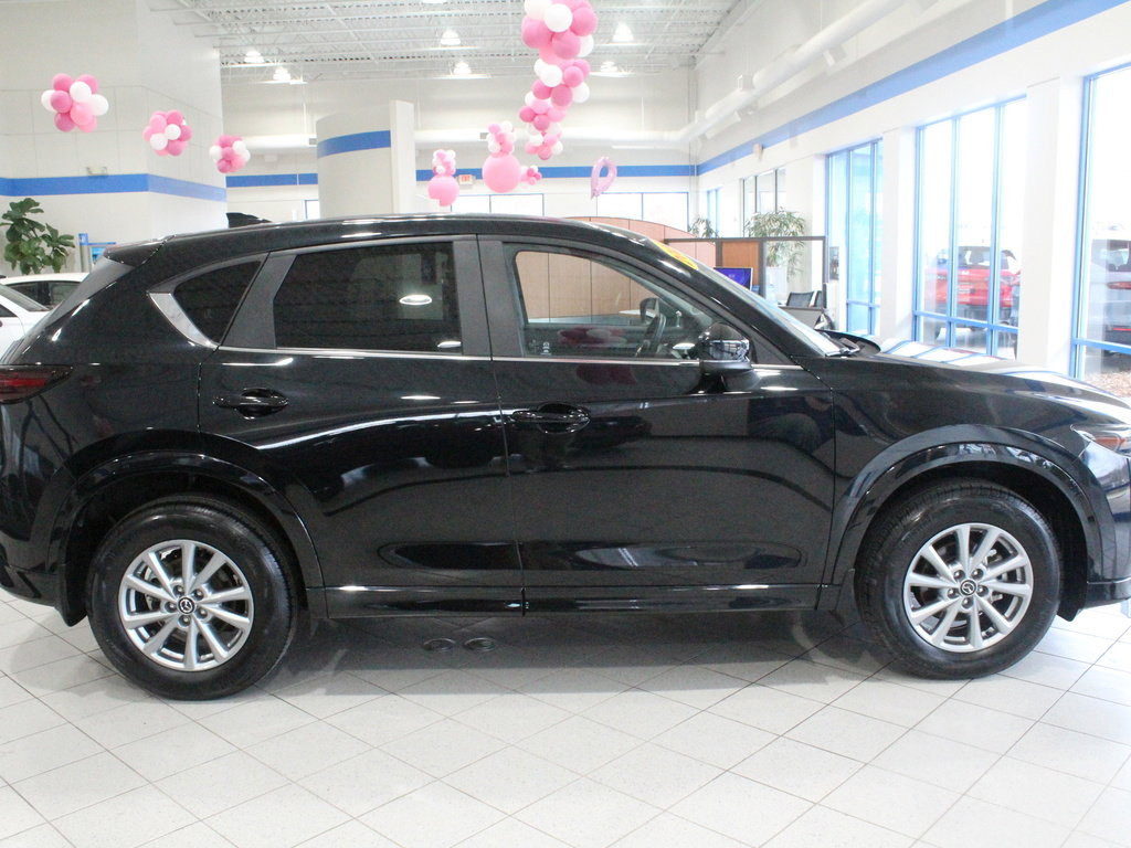 Used 2024 MAZDA CX-5 AWD 2.5 S w/ Preferred Package image 4