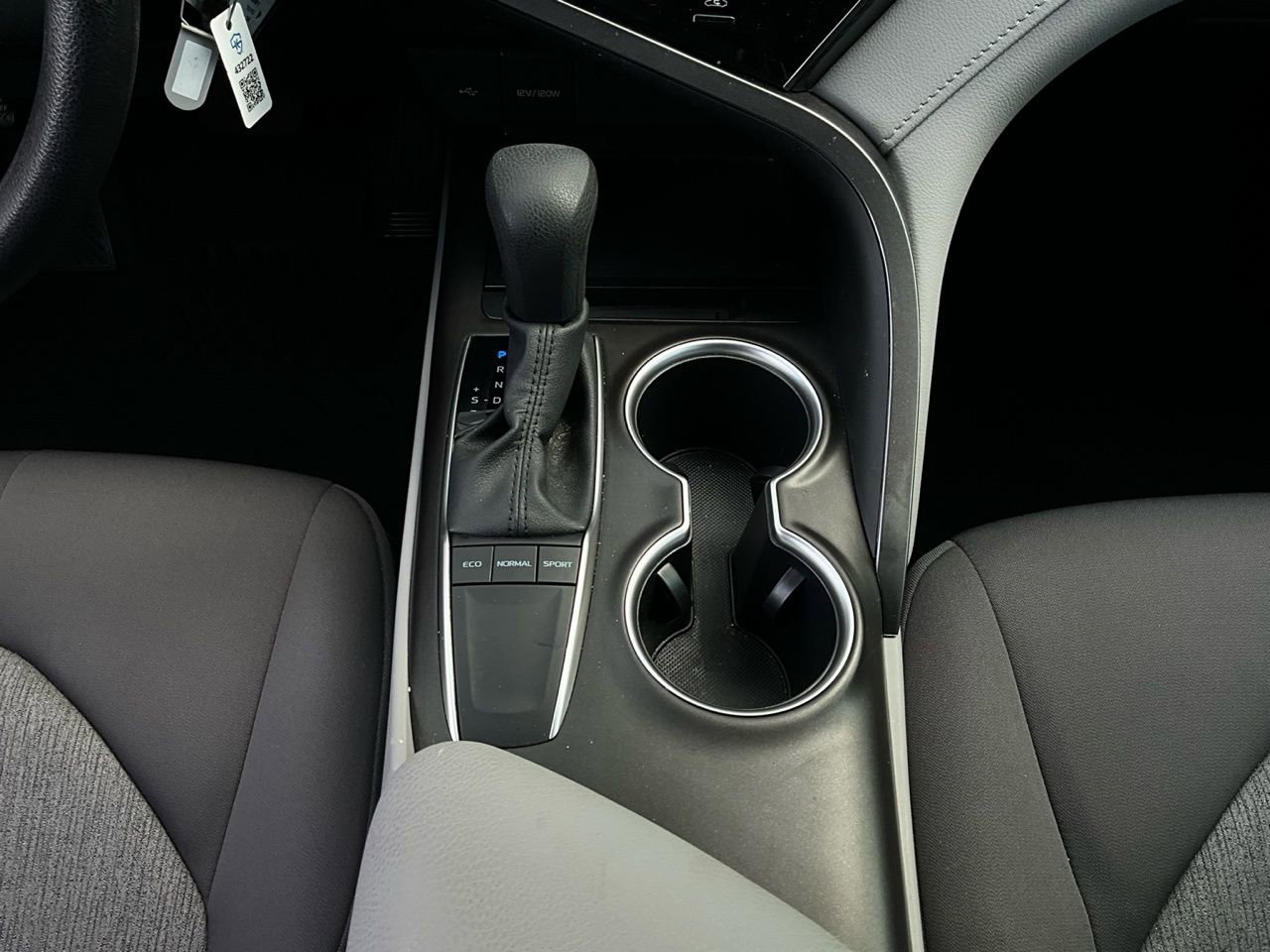 Used 2024 Toyota Camry LE image 14