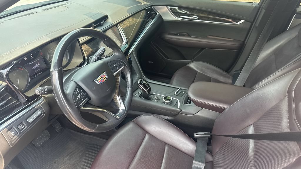 Used 2020 Cadillac XT6 Premium Luxury AWD/4WD image 9