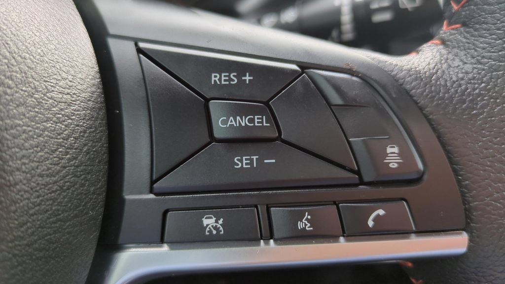 Certified 2024 Nissan Kicks SR w/ SR Premium Package FWD image 22