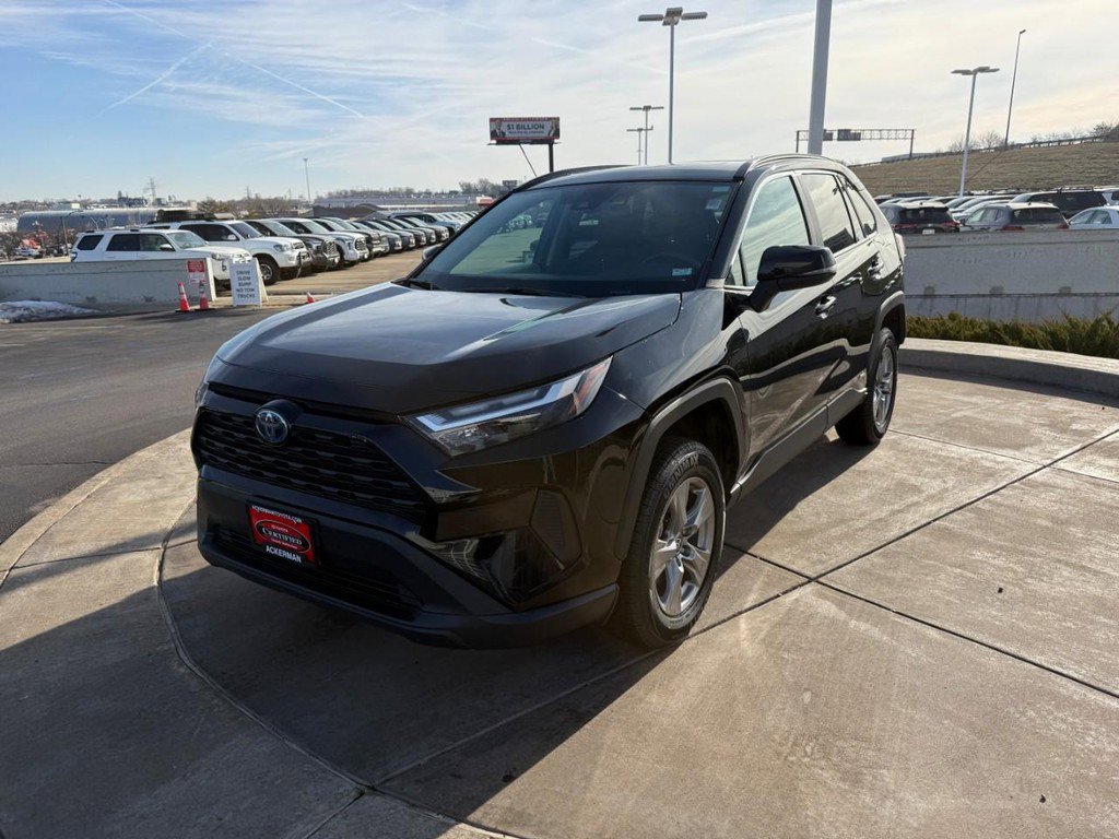 Certified 2024 Toyota RAV4 XLE w/ Convenience Package AWD/4WD image 12